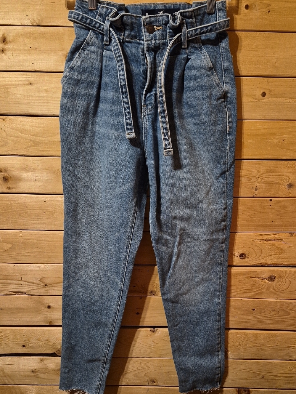Womens Hollister High Rise Mom Jeans Size 1R Paper Bag Waist